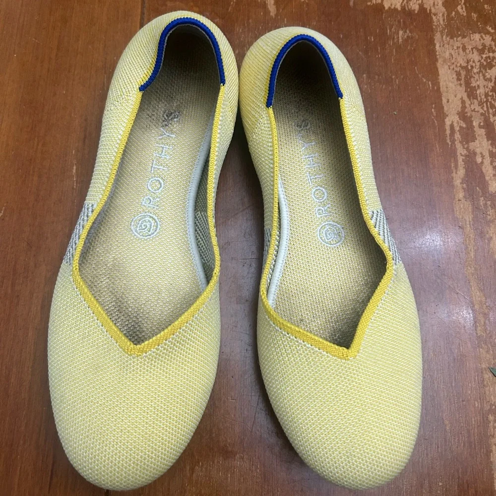 Yellow Rothy’s size 9 - Picture 2 of 4